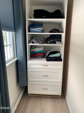 438 Dixon Rd, Queensbury, NY 12804