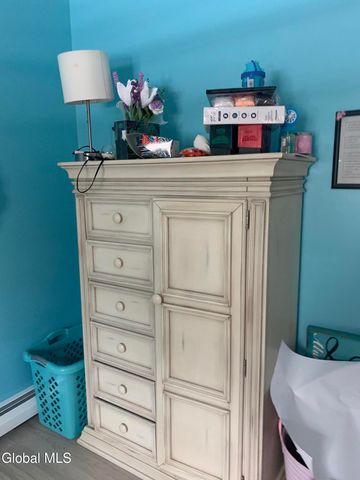 438 Dixon Rd, Queensbury, NY 12804