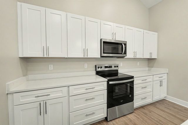2713 Amelia Ln., Salina, KS 67401
