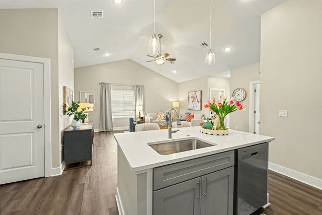 2713 Amelia Ln., Salina, KS 67401