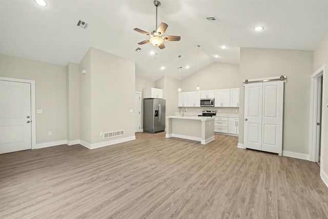 2713 Amelia Ln., Salina, KS 67401