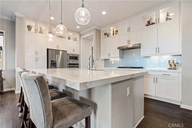 18619 Cedar Crest Drive, Canyon Country, CA 91387