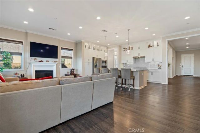 18619 Cedar Crest Drive, Canyon Country, CA 91387