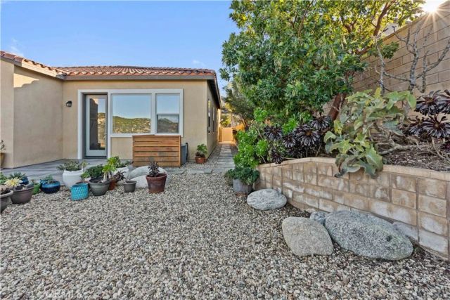18619 Cedar Crest Drive, Canyon Country, CA 91387