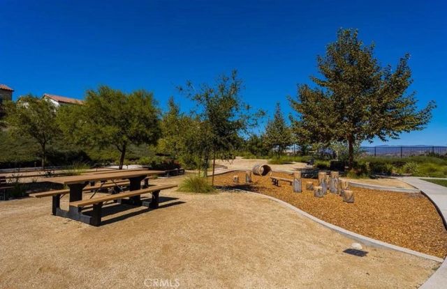 18619 Cedar Crest Drive, Canyon Country, CA 91387