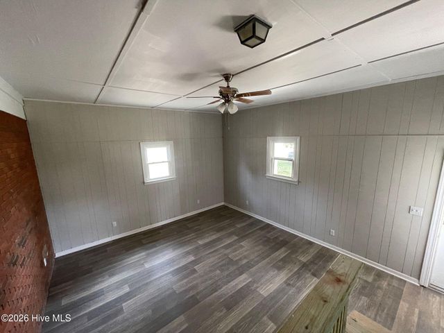614 E Cockrell Street, Nashville, NC 27856