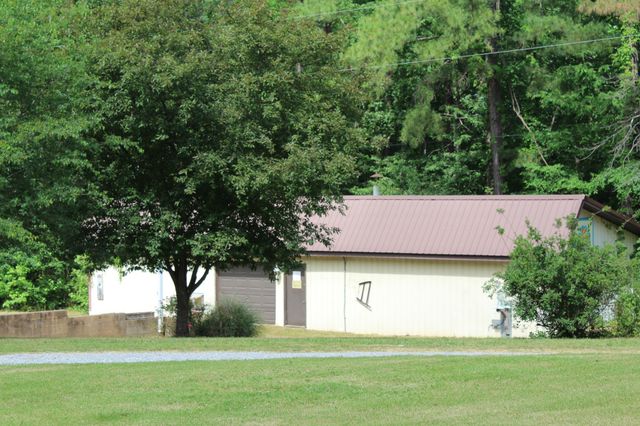 110 Towering Oaks Dr, Tennessee Ridge, TN 37178