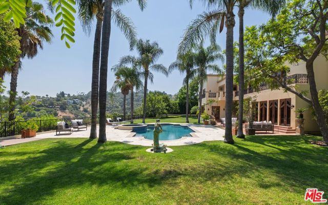 3364 Clerendon Road, Beverly Hills, CA 90210