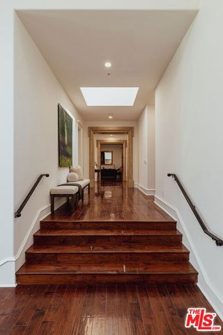3364 Clerendon Road, Beverly Hills, CA 90210