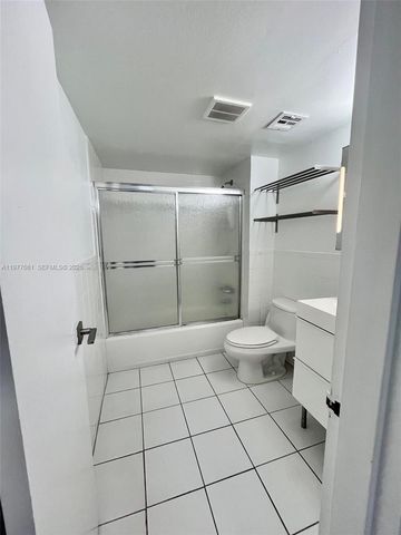 1800 NW 24th Avenue 219, Miami, FL 33125