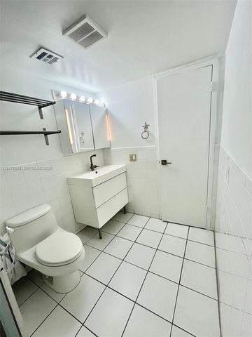 1800 NW 24th Avenue 219, Miami, FL 33125