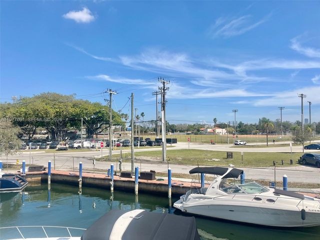1800 NW 24th Avenue 219, Miami, FL 33125