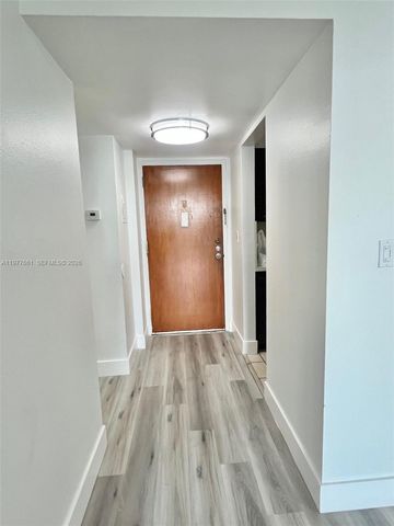1800 NW 24th Avenue 219, Miami, FL 33125