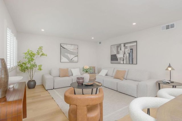 17690 San Rafael St, Fountain Valley, CA 92708