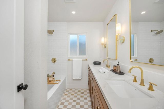 17690 San Rafael St, Fountain Valley, CA 92708