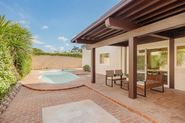 17690 San Rafael St, Fountain Valley, CA 92708