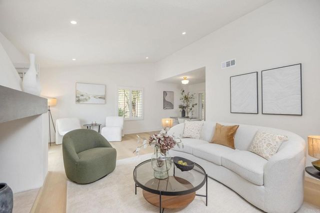 17690 San Rafael St, Fountain Valley, CA 92708