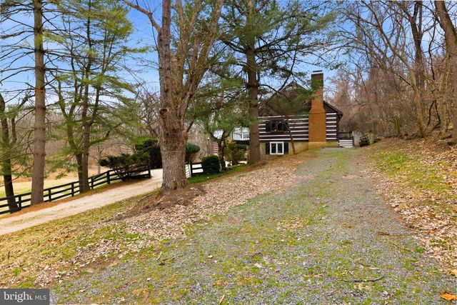 36155 CHAMBLIN MILL LN, Purcellville, VA 20132