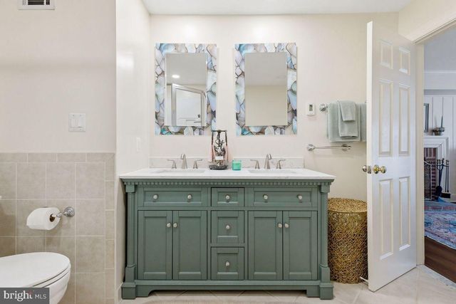 36155 CHAMBLIN MILL LN, Purcellville, VA 20132