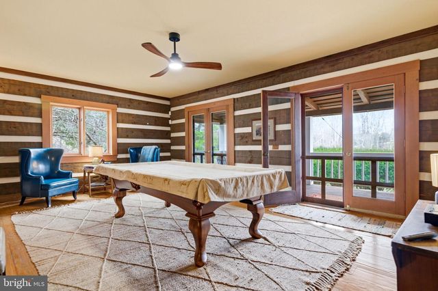 36155 CHAMBLIN MILL LN, Purcellville, VA 20132