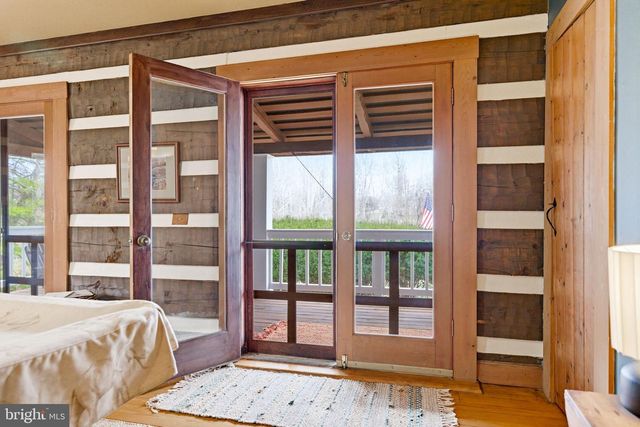 36155 CHAMBLIN MILL LN, Purcellville, VA 20132