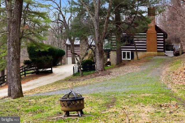 36155 CHAMBLIN MILL LN, Purcellville, VA 20132