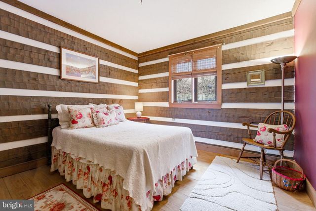 36155 CHAMBLIN MILL LN, Purcellville, VA 20132