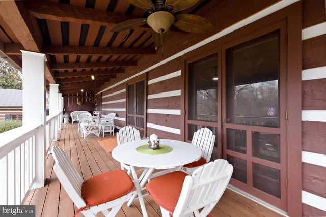 36155 CHAMBLIN MILL LN, Purcellville, VA 20132