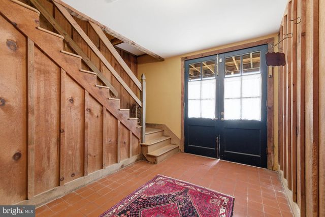 36155 CHAMBLIN MILL LN, Purcellville, VA 20132