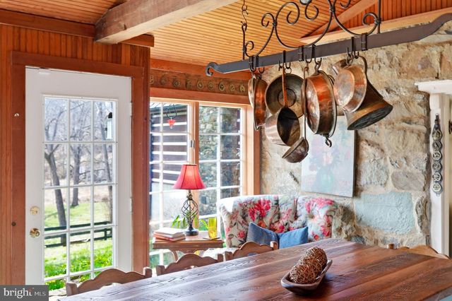 36155 CHAMBLIN MILL LN, Purcellville, VA 20132
