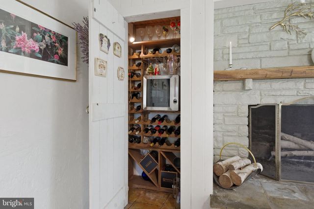 36155 CHAMBLIN MILL LN, Purcellville, VA 20132