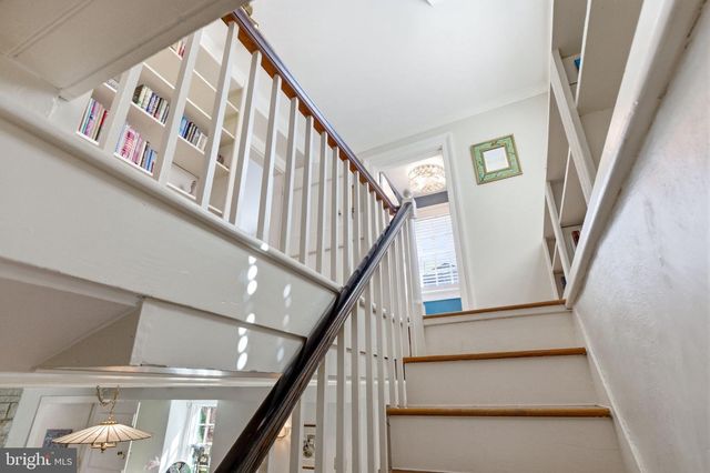 36155 CHAMBLIN MILL LN, Purcellville, VA 20132