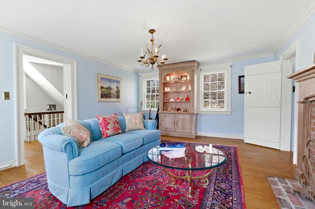 36155 CHAMBLIN MILL LN, Purcellville, VA 20132