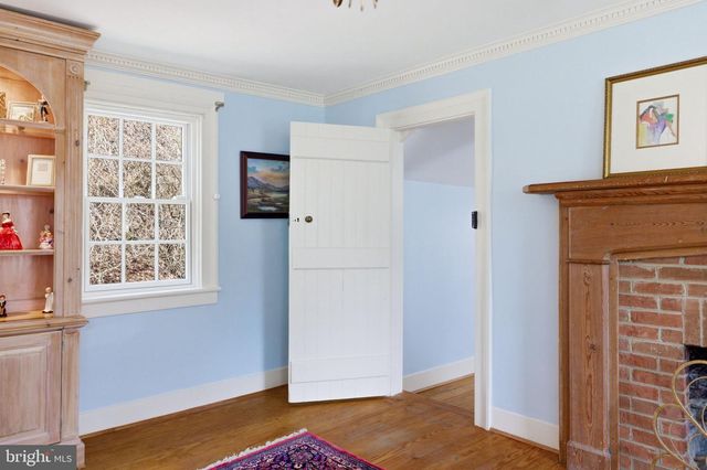 36155 CHAMBLIN MILL LN, Purcellville, VA 20132