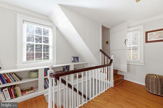 36155 CHAMBLIN MILL LN, Purcellville, VA 20132