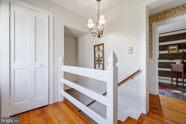 36155 CHAMBLIN MILL LN, Purcellville, VA 20132