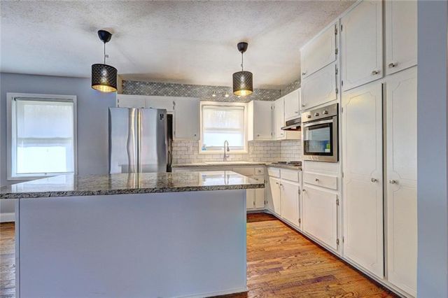 667 Tara SE Circle, Atlanta, GA 30354