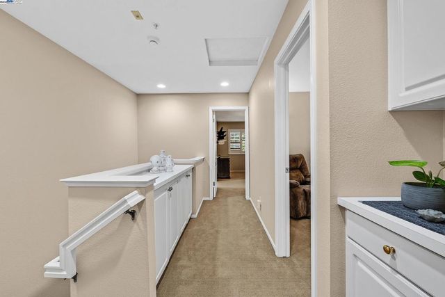 2214 Morningside Ct, Tracy, CA 95376