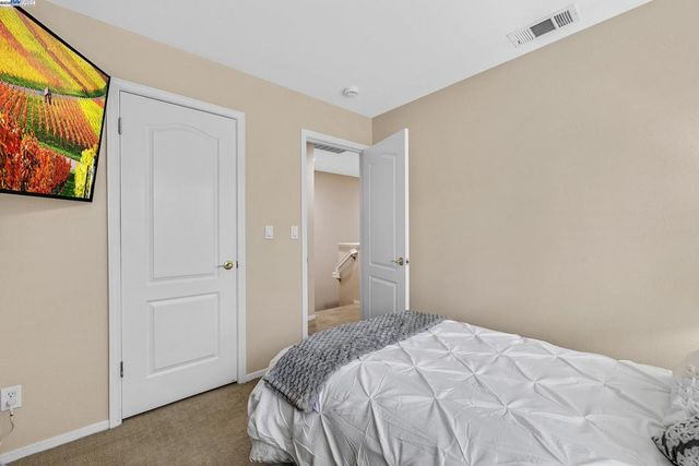 2214 Morningside Ct, Tracy, CA 95376