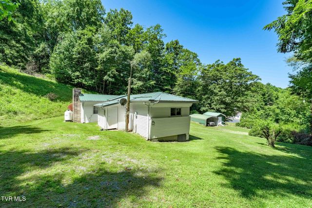 200 Old Church Loop Road, Butler, TN 37640