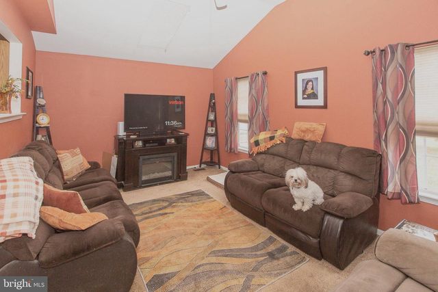 168 REGENTS RD, Collegeville, PA 19426