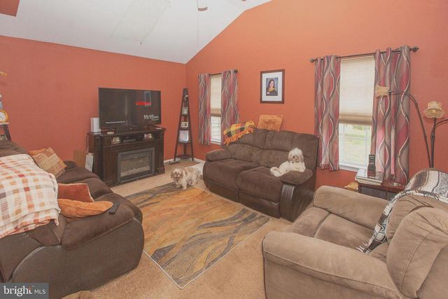 168 REGENTS RD, Collegeville, PA 19426