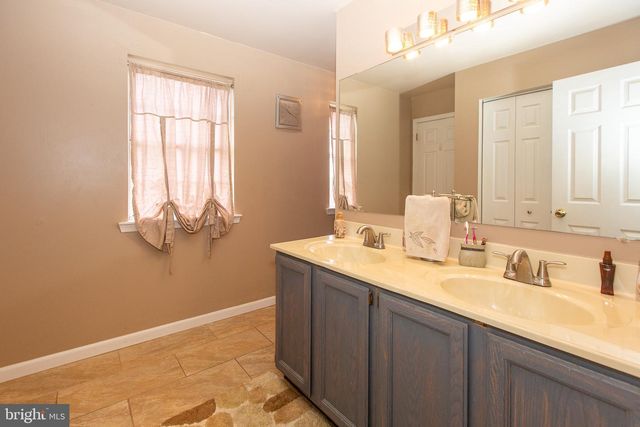 168 REGENTS RD, Collegeville, PA 19426