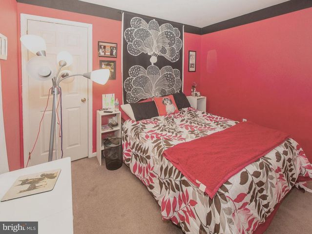 168 REGENTS RD, Collegeville, PA 19426