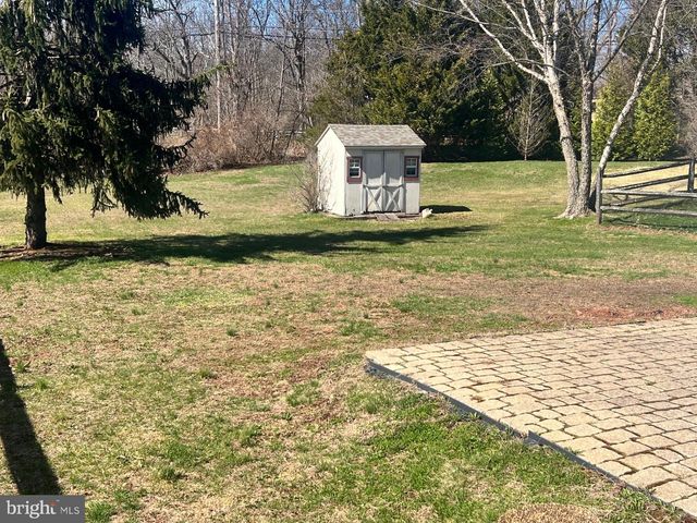 168 REGENTS RD, Collegeville, PA 19426