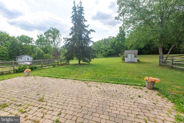 168 REGENTS RD, Collegeville, PA 19426