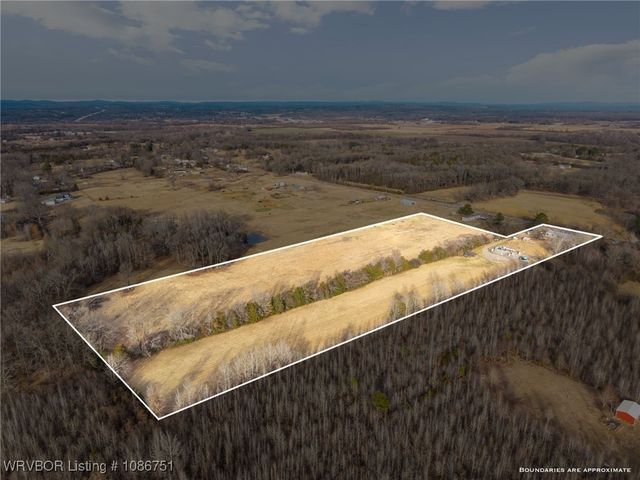 1403 N Arkansas Avenue, Alma, AR 72921