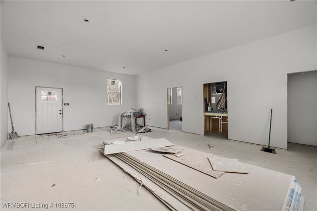 1403 N Arkansas Avenue, Alma, AR 72921