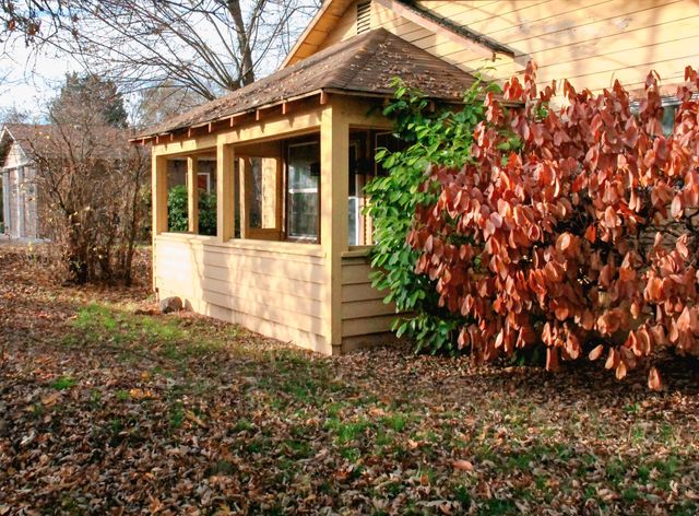 1975 Spring Street, Medford, OR 97504