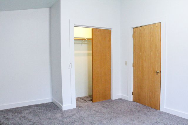 1975 Spring Street, Medford, OR 97504